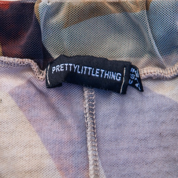 Two Piece Sheer Geometric Set Crop Top and Wide Legged Pants - Picture 6 of 8